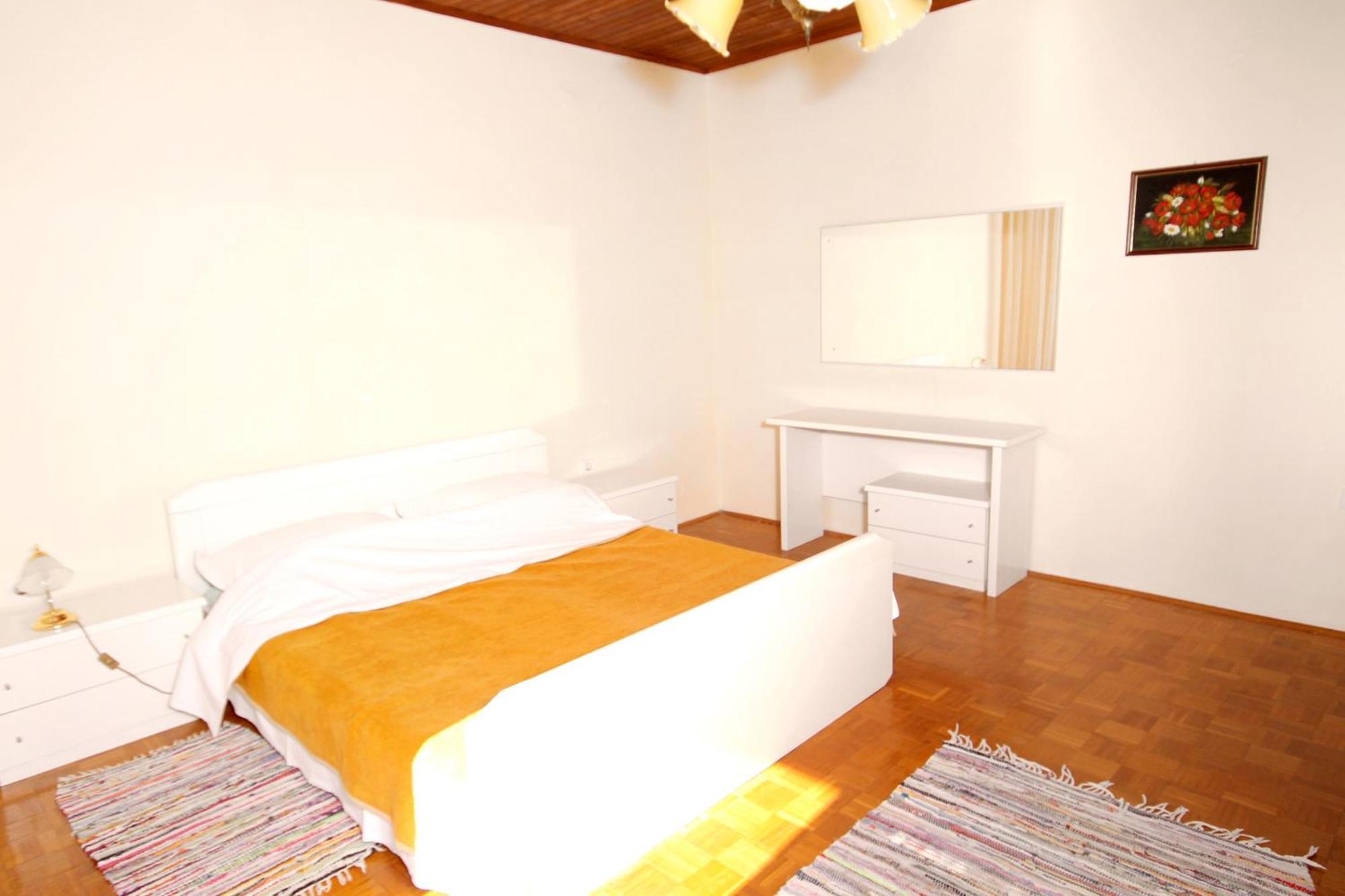 Apartments By The Sea Privlaka, Zadar - 666 Phòng bức ảnh